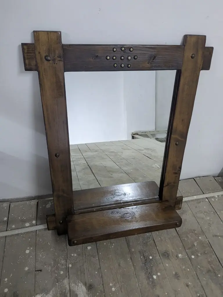 مراية مع رف 90